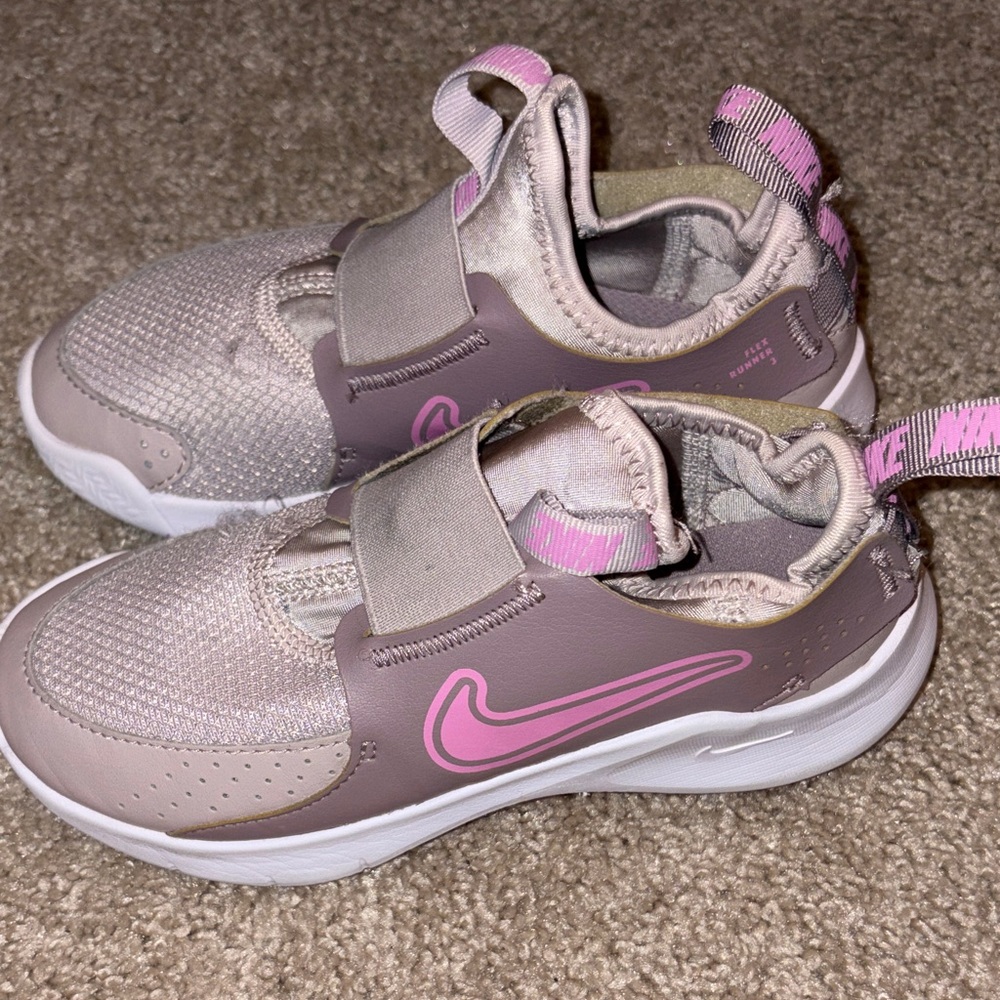 Nike Kids' Flex Runner 3 Girls size 13.5 - Picture 3 of 4